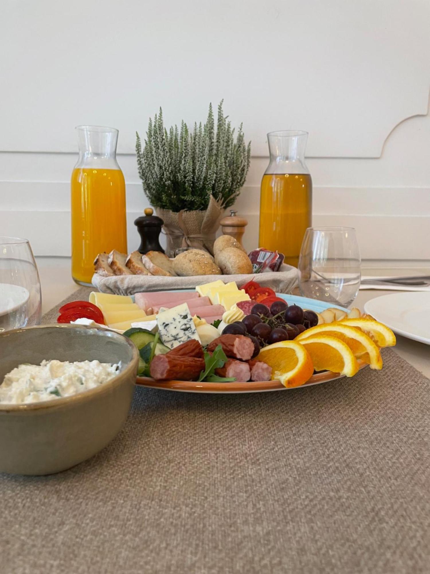 Palac W Debinie Krzeszkowice المظهر الخارجي الصورة